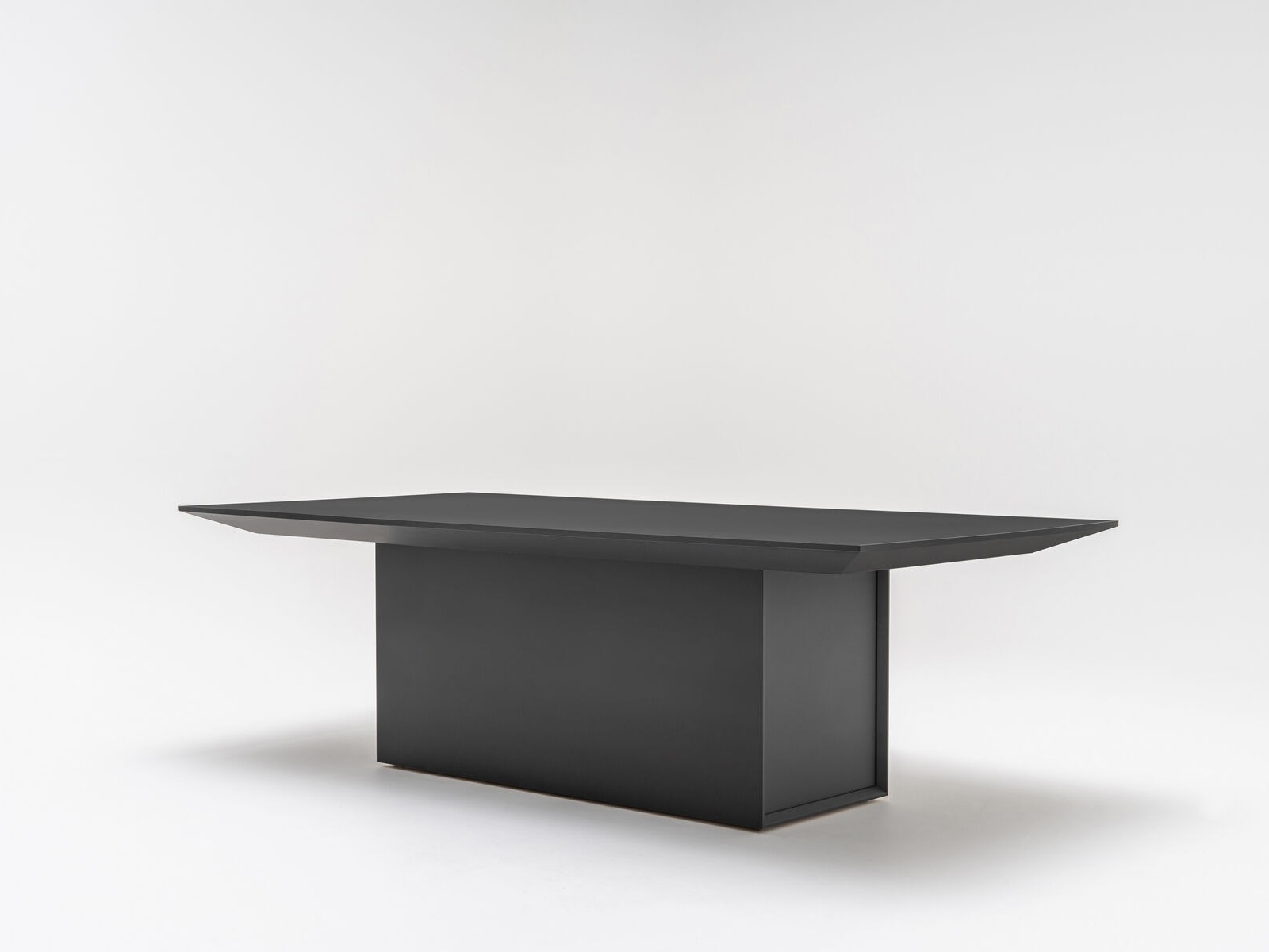 CityOffice_Gravity_Vaditaja_Mebeles_Modeli