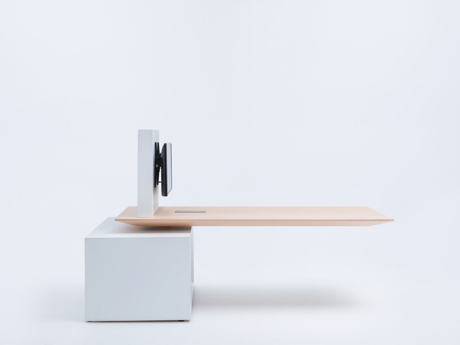 CityOffice_Gravity_Vaditaja_Mebeles_Modeli