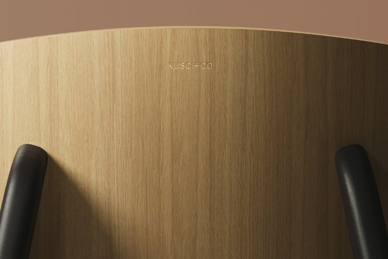 CityOffice_Lounge_Kresli_Kanu_Detalas